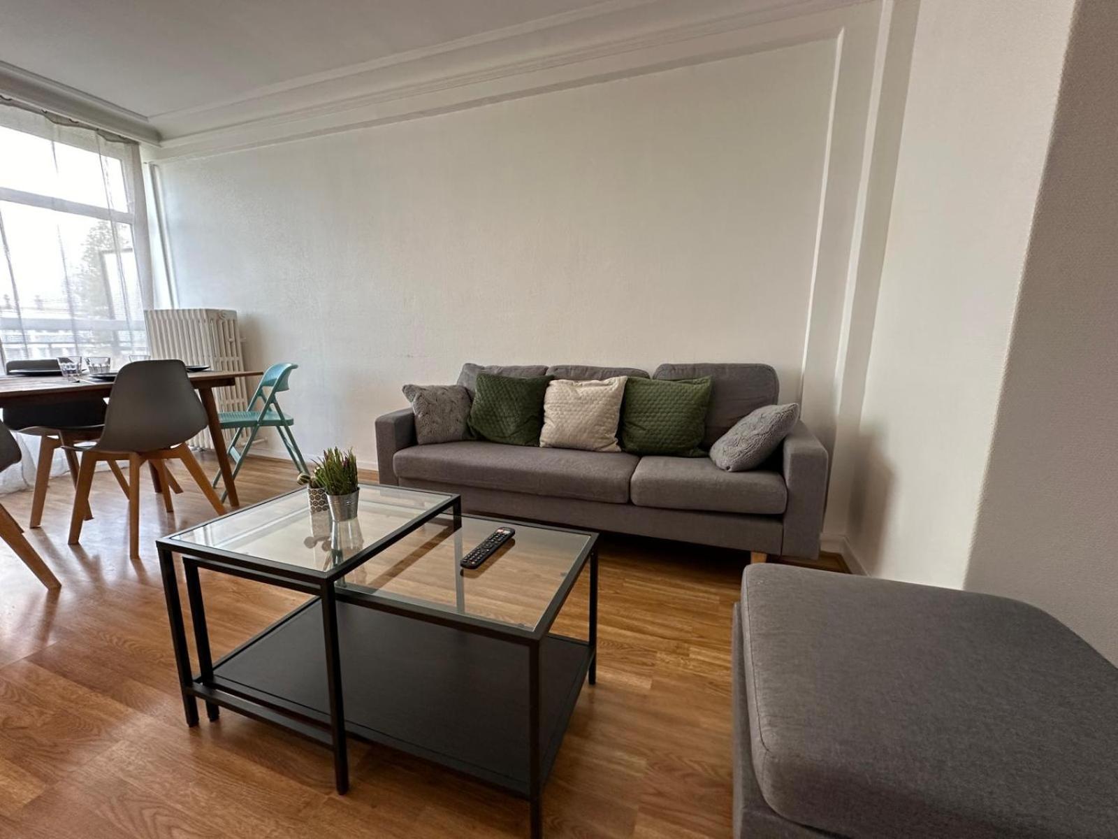 Le Jules Verne, Proche De La Gare Apartment *